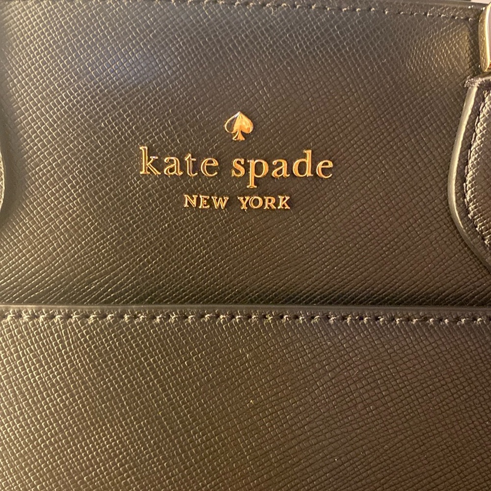 Black Kate Spade M Purse• - Picture 4 of 7